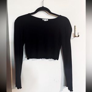 BOZZOLO long sleeve black crop top